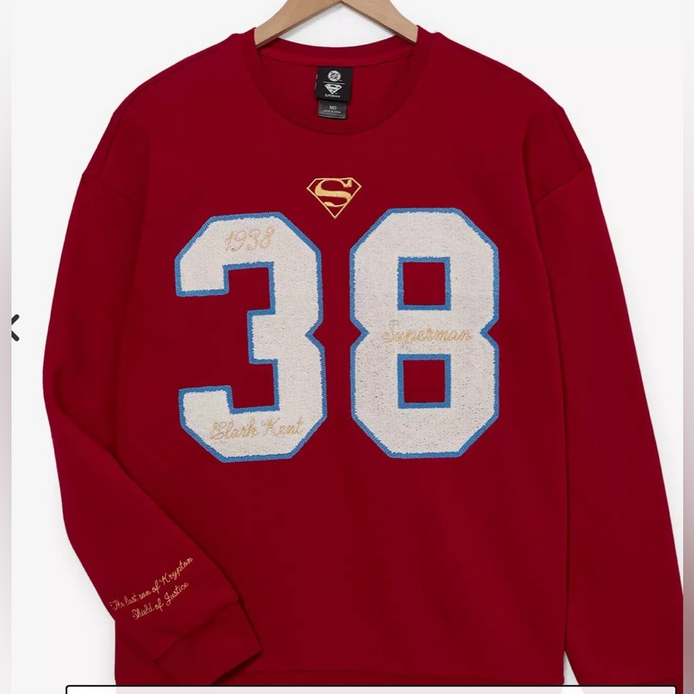 NWT Box Lunch Superman 38 vintage Red crew neck Sweater size 2X 4X